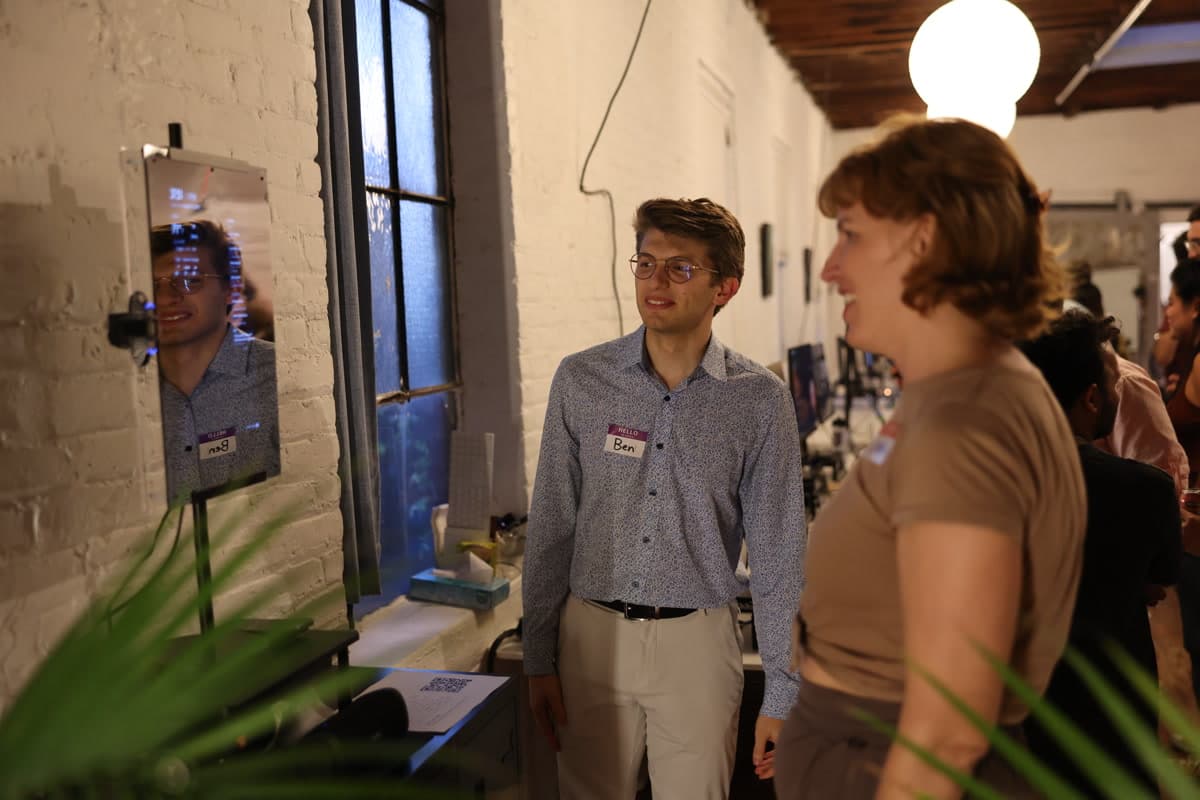 Smart Mirror setup and hardware components